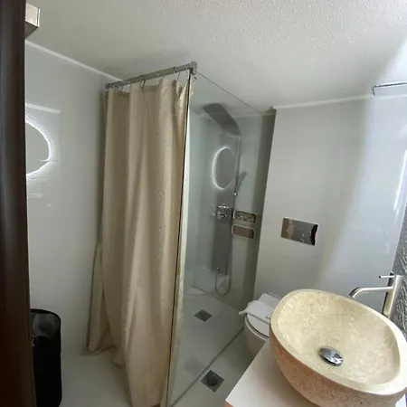 Amara Luxury Apartment *